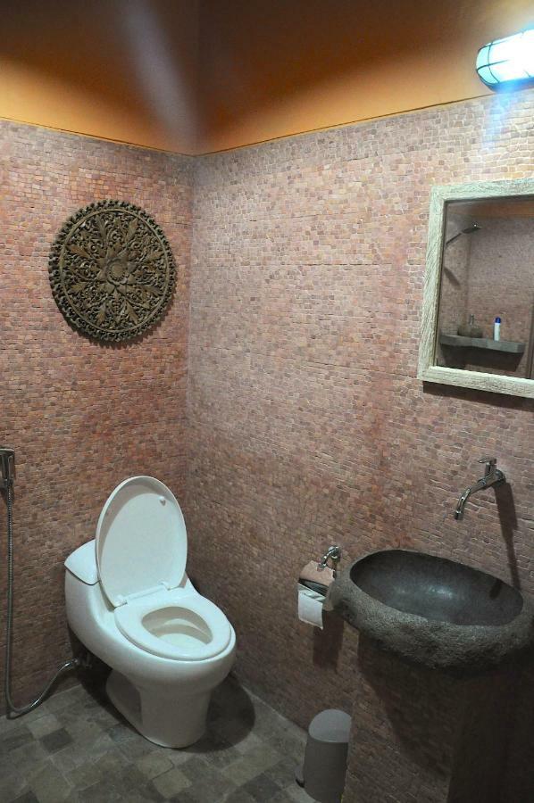 Villa Buddha Malioboro Yogyakarta Eksteriør bilde