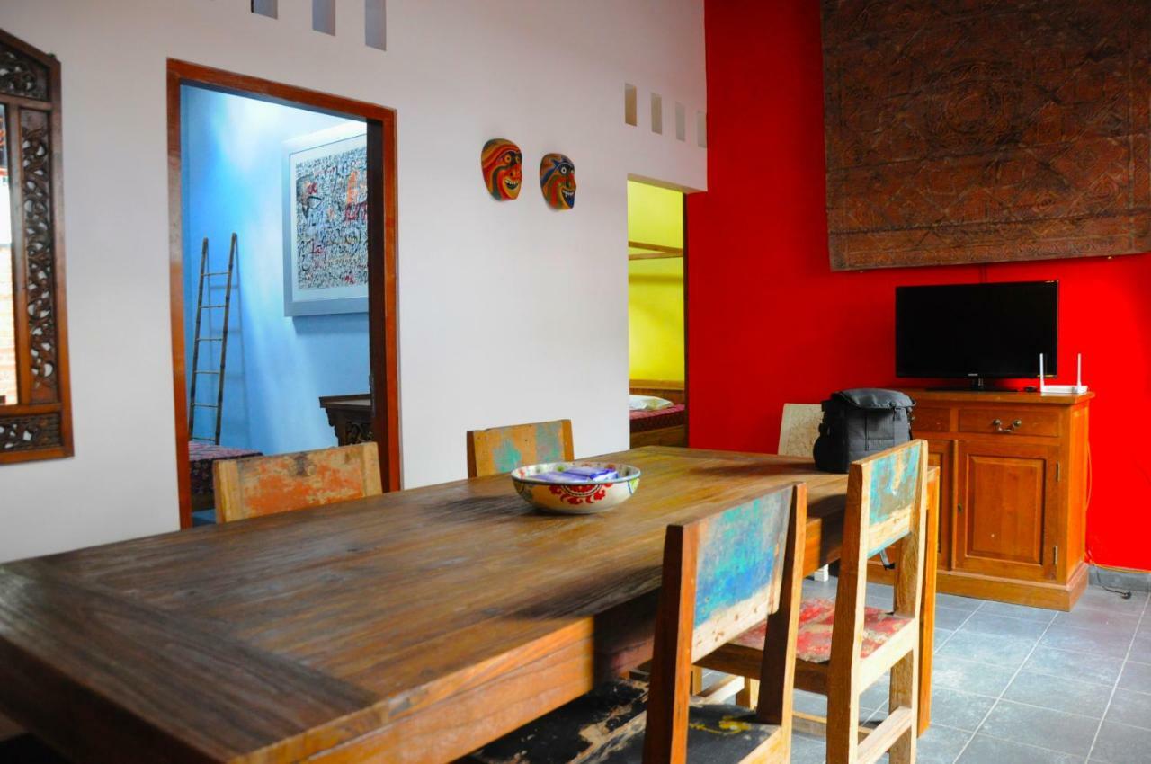 Villa Buddha Malioboro Yogyakarta Eksteriør bilde